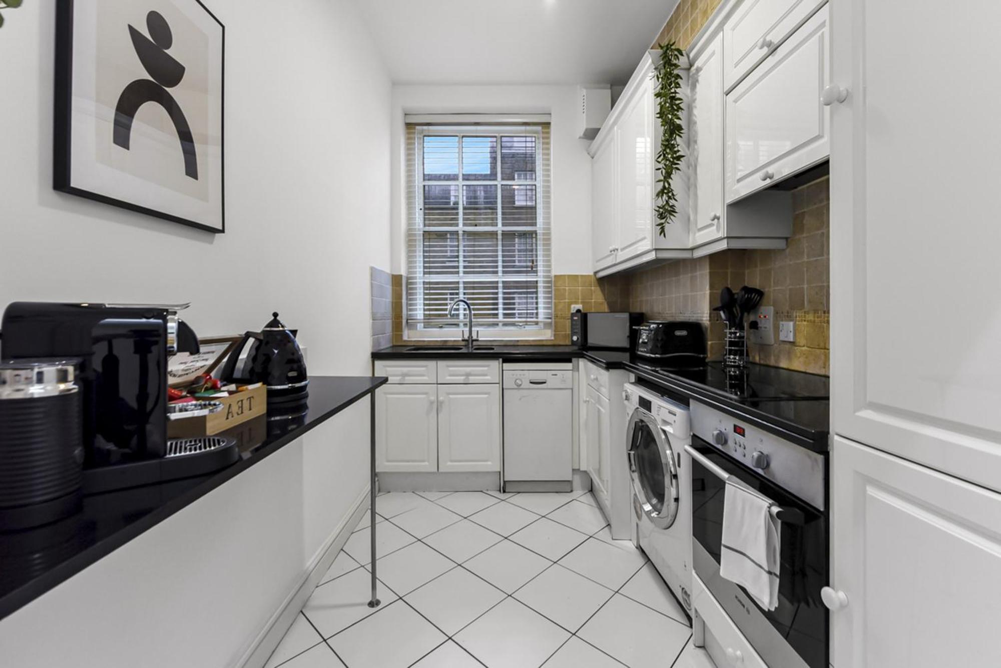 2 Bed Apartment- Mayfair 1 Londyn Zewnętrze zdjęcie